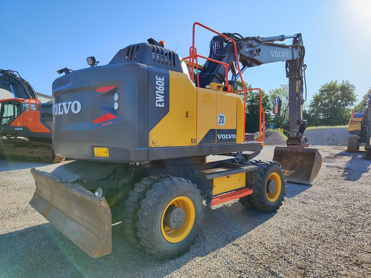 Volvo EW160E - 휠 굴삭기 : 사진 4 Volvo EW160E - 휠 굴삭기 : 사진 4