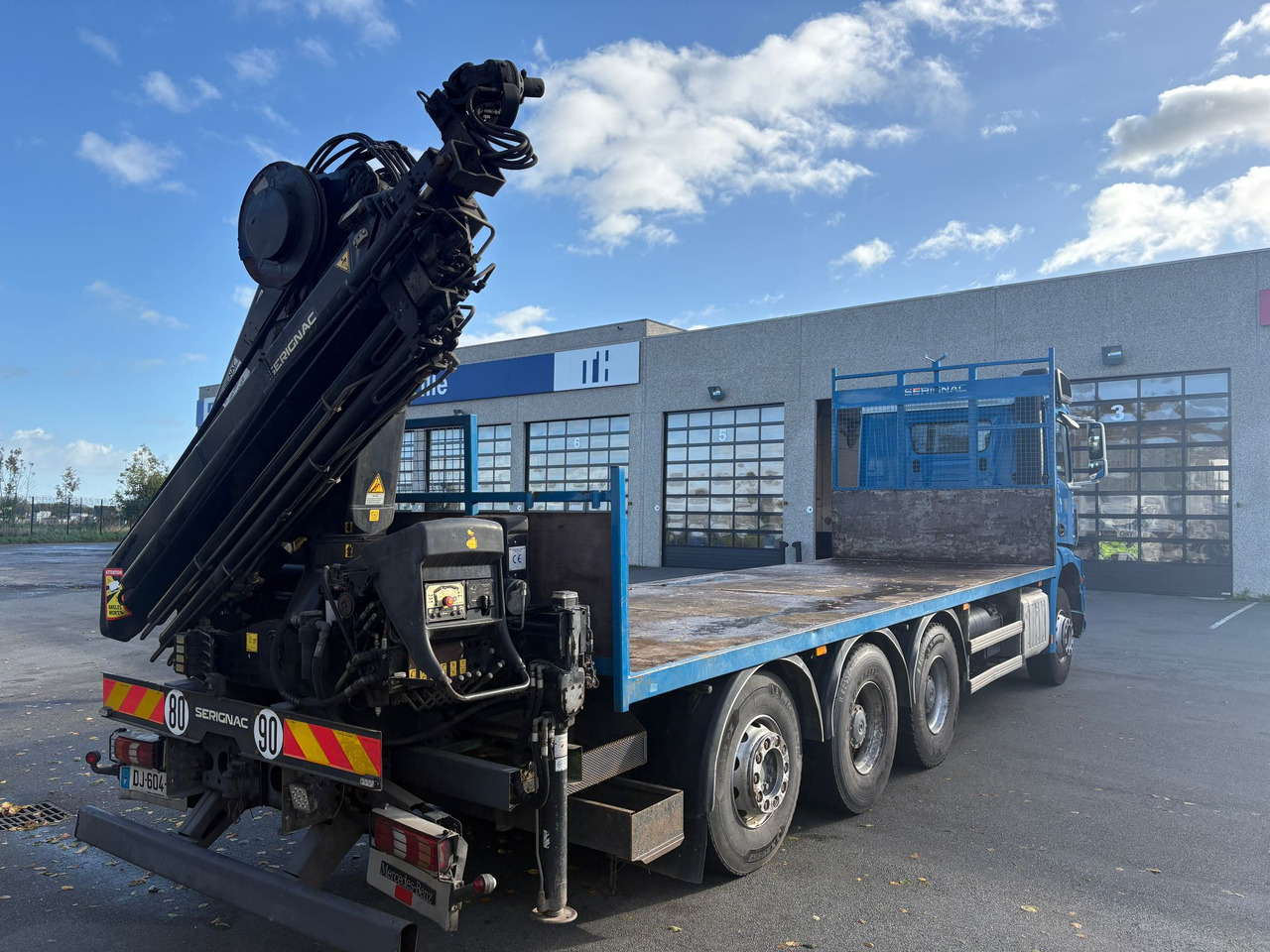 Mercedes Arocs 3240 - 드롭사이드/ 플랫베드 트럭 : 사진 3 Mercedes Arocs 3240 - 드롭사이드/ 플랫베드 트럭 : 사진 3