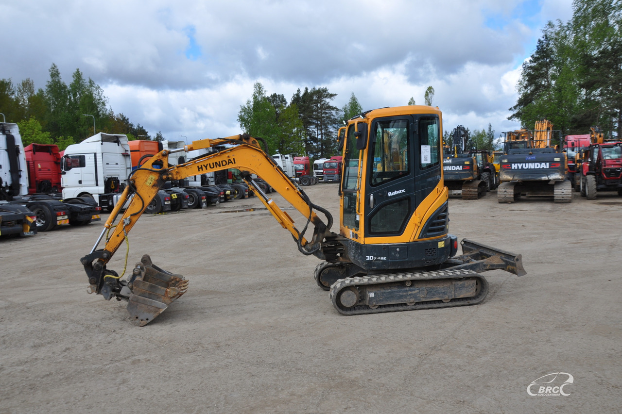 Hyundai R30Z-9AK - 미니 굴삭기 : 사진 3 Hyundai R30Z-9AK - 미니 굴삭기 : 사진 3