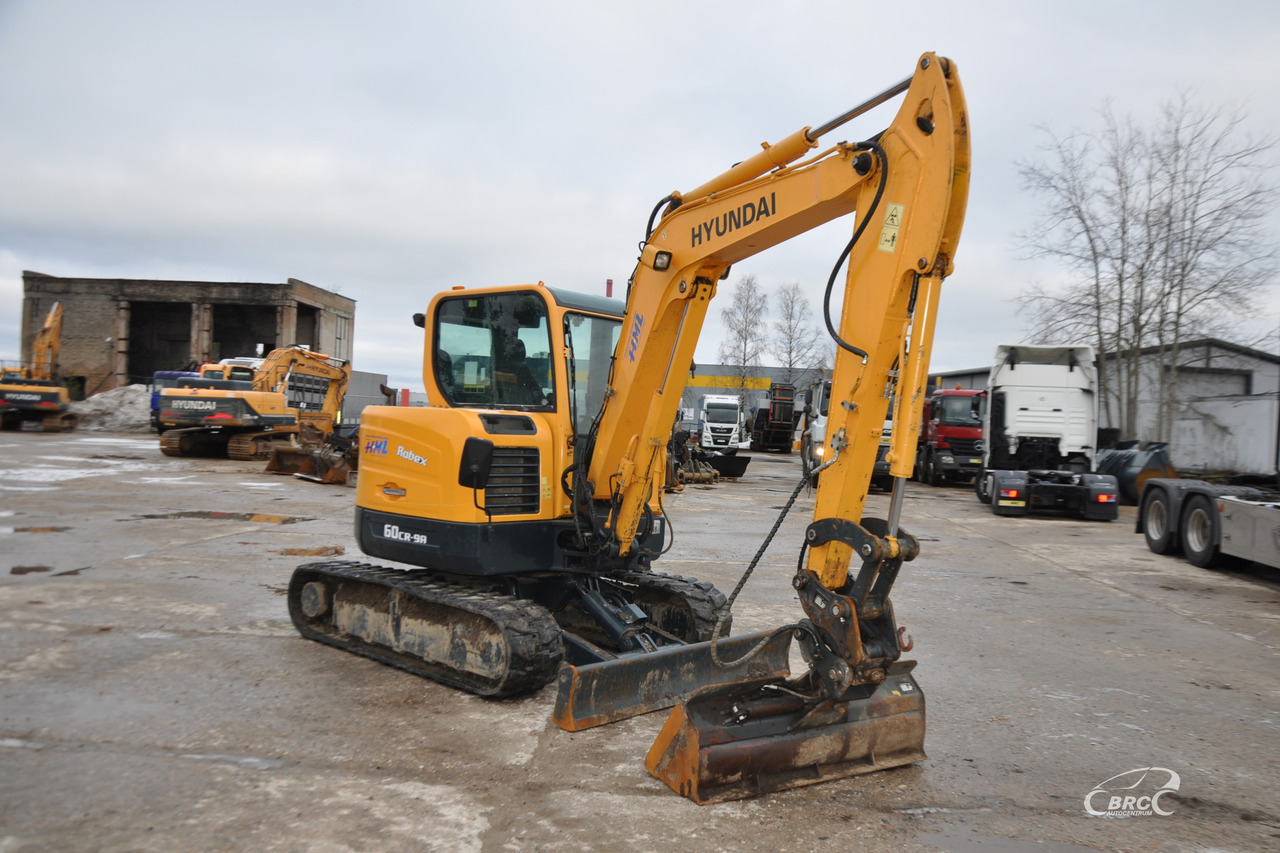 Hyundai R60CR-9A - 크롤러 굴삭기 : 사진 2 Hyundai R60CR-9A - 크롤러 굴삭기 : 사진 2