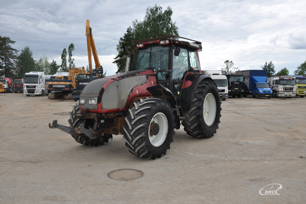 Valtra T190 - 장궤형 트랙터 : 사진 1 Valtra T190 - 장궤형 트랙터 : 사진 1