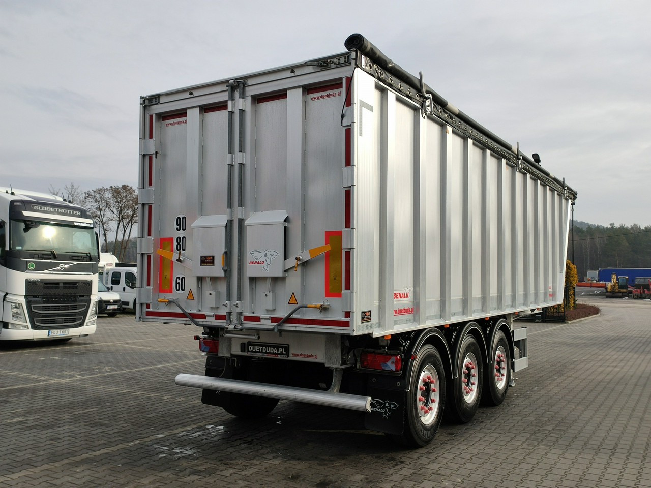 Benalu MULTIRUNNER 87 - 덤프 세미 트레일러 : 사진 5 Benalu MULTIRUNNER 87 - 덤프 세미 트레일러 : 사진 5