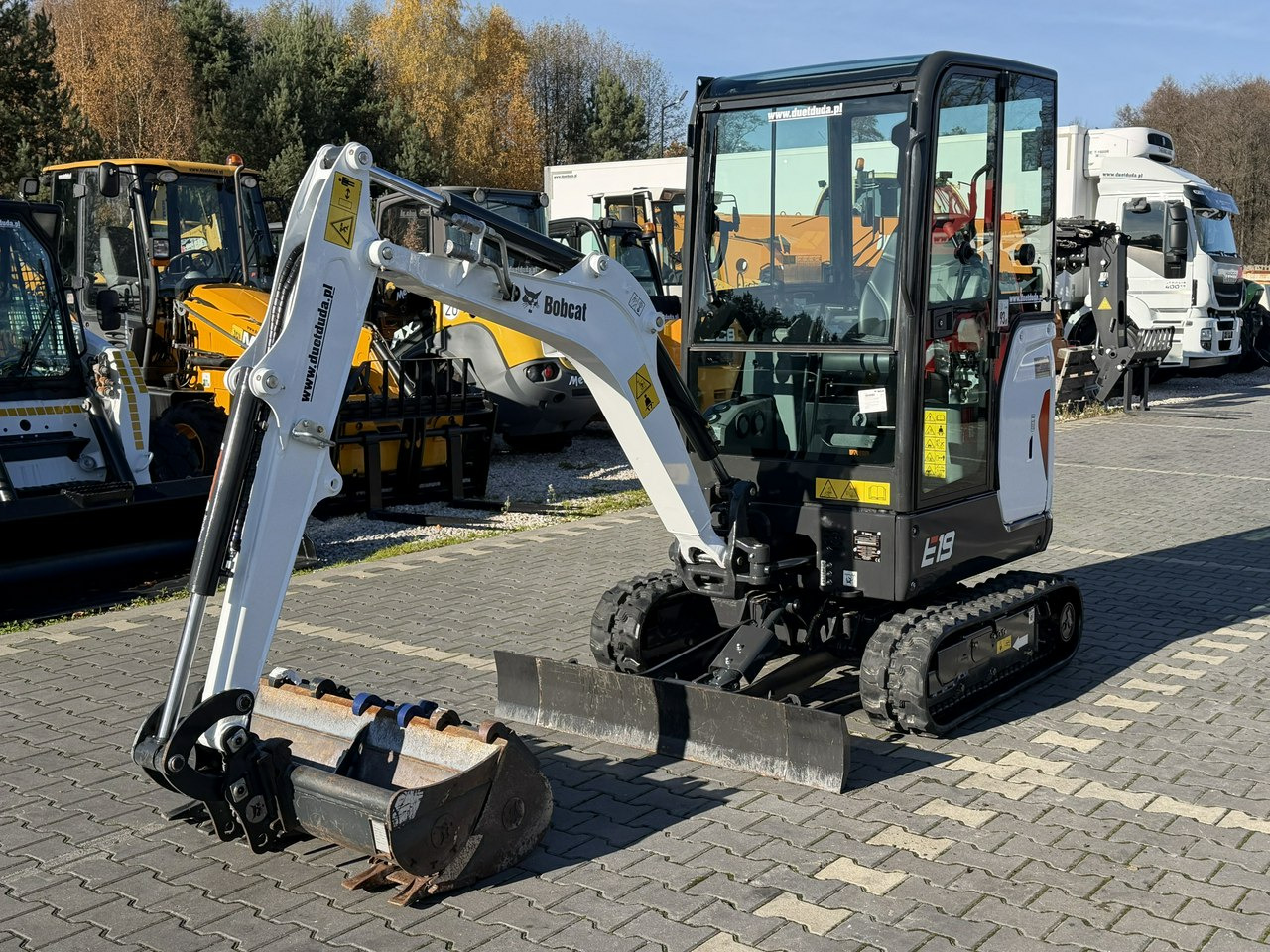 Bobcat E19 Komplet Łyżek Mało Używana Przepracowane tylko 90mth - 미니 굴삭기 : 사진 5 Bobcat E19 Komplet Łyżek Mało Używana Przepracowane tylko 90mth - 미니 굴삭기 : 사진 5
