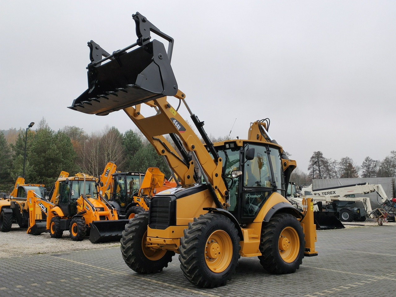 Caterpillar 444E Premier Sterowanie na Joystickach FULL OPCJA - 백호 로더 : 사진 1 Caterpillar 444E Premier Sterowanie na Joystickach FULL OPCJA - 백호 로더 : 사진 1