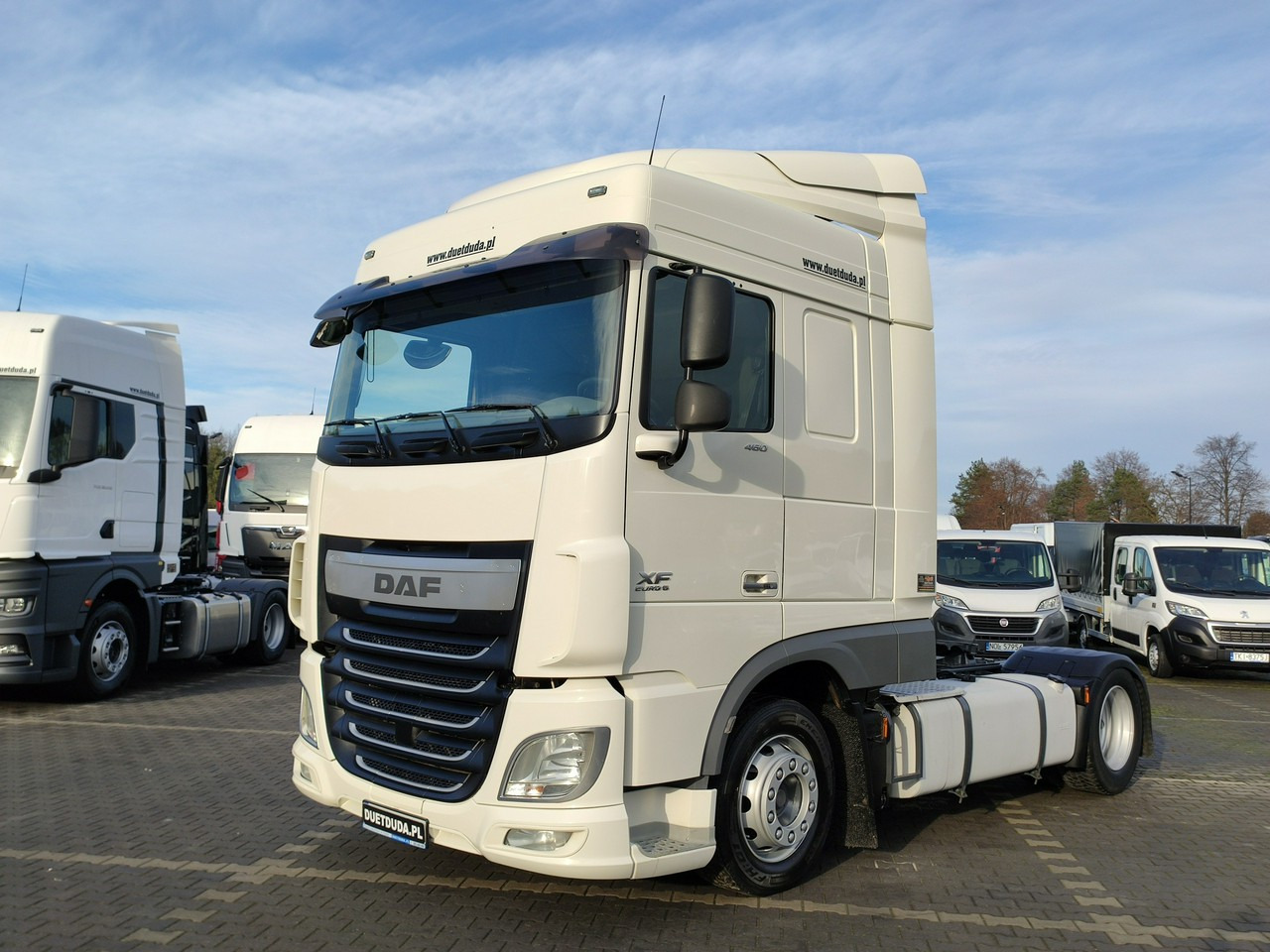 DAF XF 106.460 Euro 6 LowDeck Mega - 트랙터 유닛 : 사진 2 DAF XF 106.460 Euro 6 LowDeck Mega - 트랙터 유닛 : 사진 2
