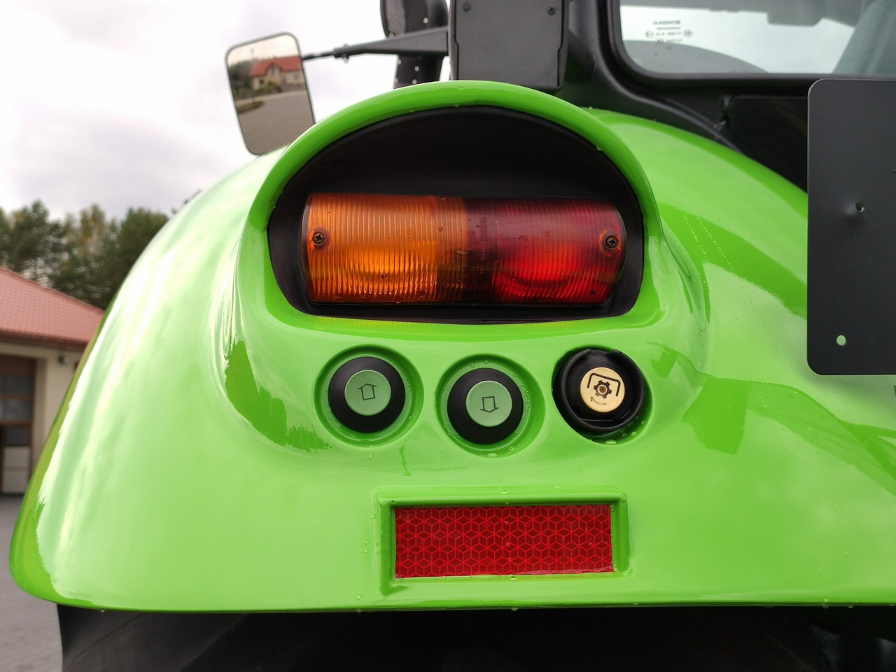 장궤형 트랙터 Deutz Fahr Agrotron M620 4x4 Przedni Tuz Wałek W.O.M Wyjścia do Przyczepy : 사진 16 장궤형 트랙터 Deutz Fahr Agrotron M620 4x4 Przedni Tuz Wałek W.O.M Wyjścia do Przyczepy : 사진 16