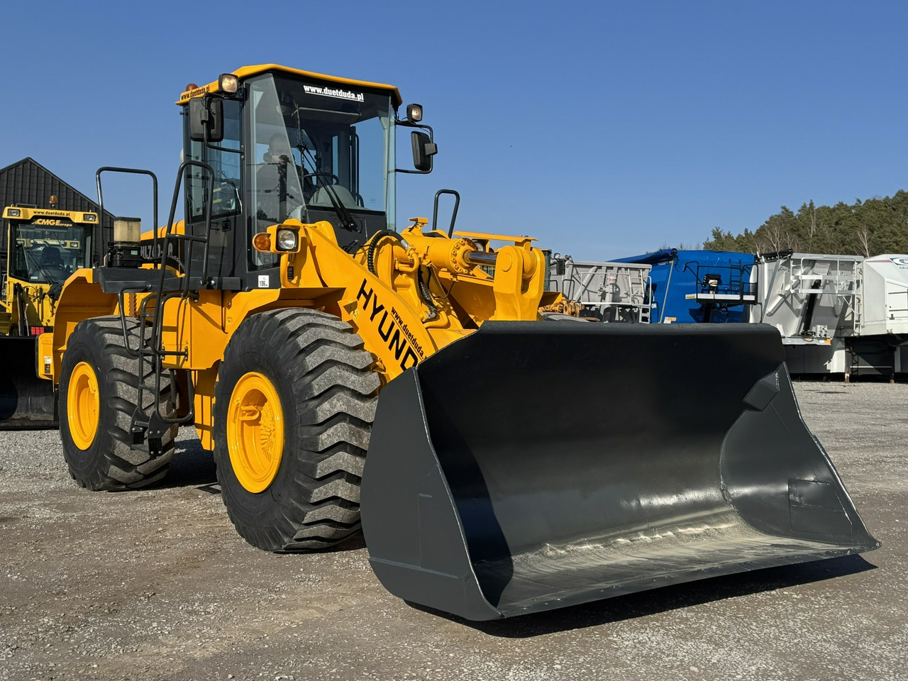 Hyundai HL760-7A Centralne Smarowanie waga-18 ton - 휠 로더 : 사진 4 Hyundai HL760-7A Centralne Smarowanie waga-18 ton - 휠 로더 : 사진 4