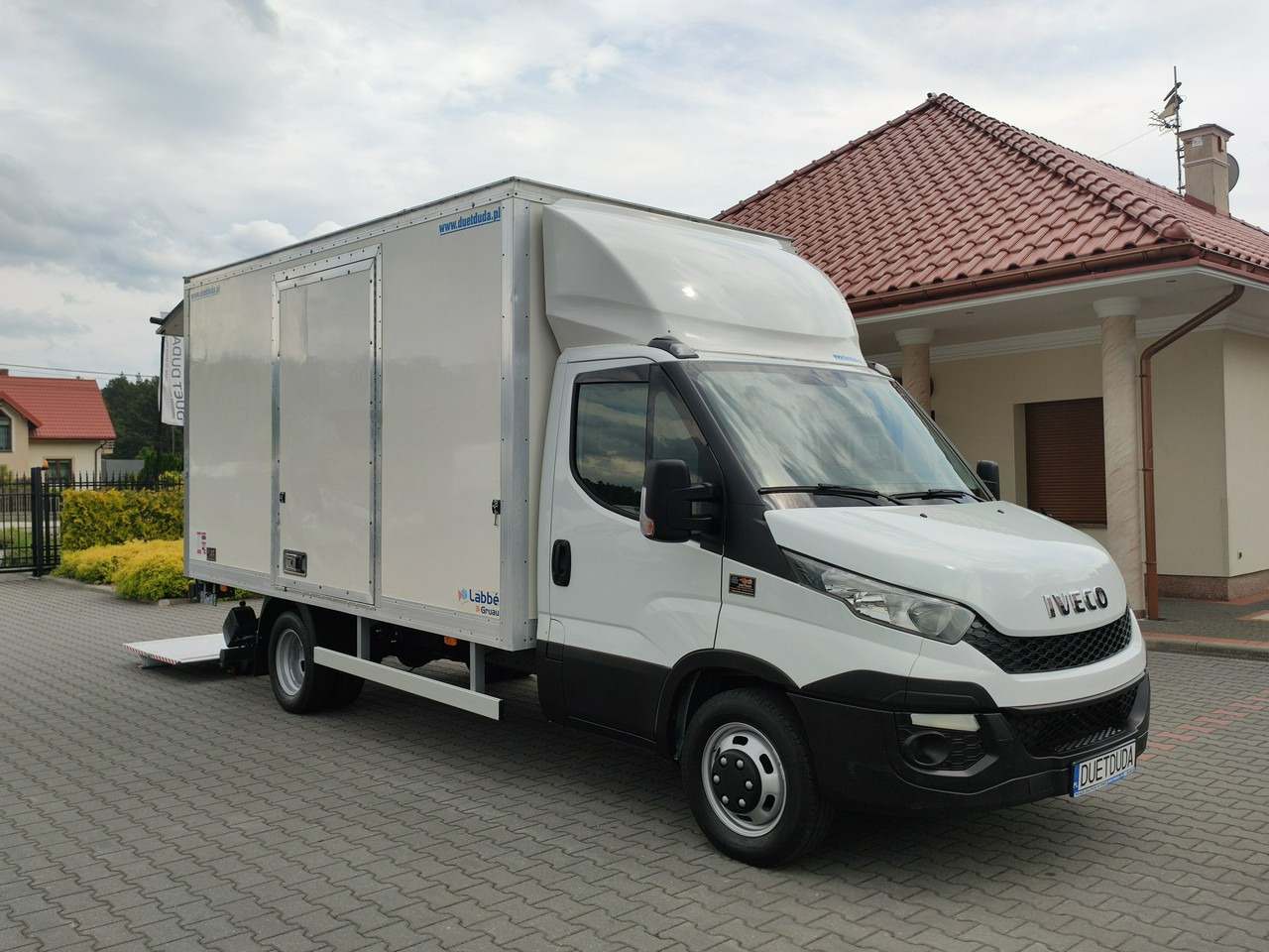 Iveco Daily 35C15 - 박스 밴 : 사진 3 Iveco Daily 35C15 - 박스 밴 : 사진 3