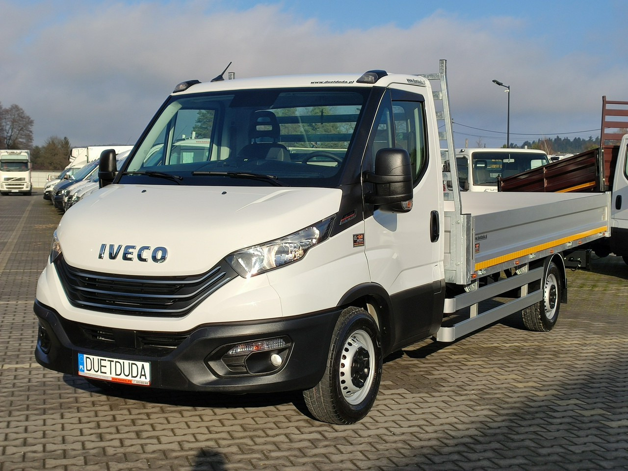Iveco Daily 35S16 V - 플랫베드 밴 : 사진 5 Iveco Daily 35S16 V - 플랫베드 밴 : 사진 5