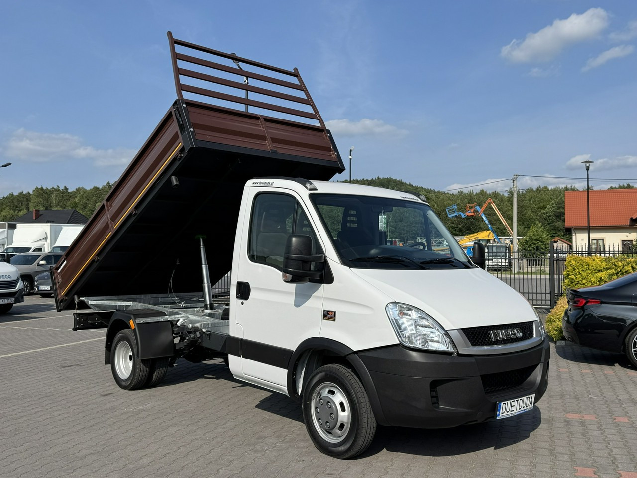 Iveco Daily 50C18 V - 덤프 밴 : 사진 4 Iveco Daily 50C18 V - 덤프 밴 : 사진 4