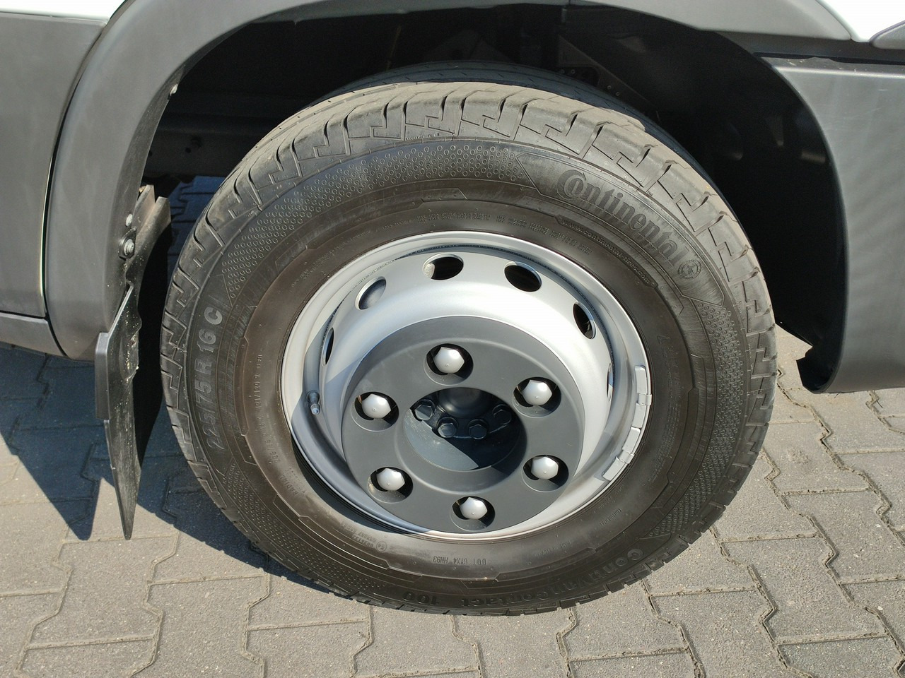 Iveco Daily 70C18 Mroźnia Ściana Grodziowa Podwójny Parownik - 냉동 밴 : 사진 5 Iveco Daily 70C18 Mroźnia Ściana Grodziowa Podwójny Parownik - 냉동 밴 : 사진 5