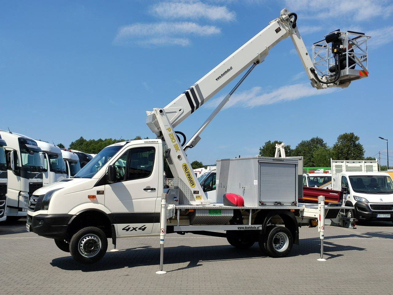 Iveco Volkswagen Crafter 4x4 Zwyżka 21m Palfinger P210BK JIP-Ogon udt - 트럭 탑재 고가작업 플랫폼 : 사진 2 Iveco Volkswagen Crafter 4x4 Zwyżka 21m Palfinger P210BK JIP-Ogon udt - 트럭 탑재 고가작업 플랫폼 : 사진 2