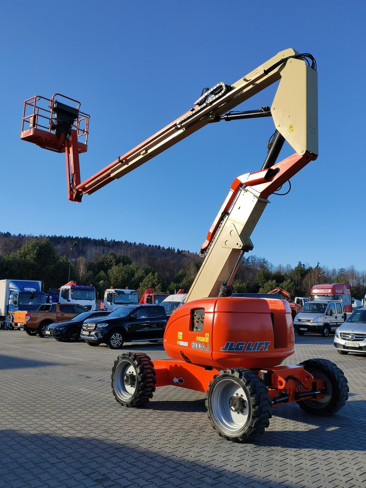 JLG 600AJ 4x4 PODNOŚNIK PRZEGUBOWY - 관절 붐 : 사진 5 JLG 600AJ 4x4 PODNOŚNIK PRZEGUBOWY - 관절 붐 : 사진 5