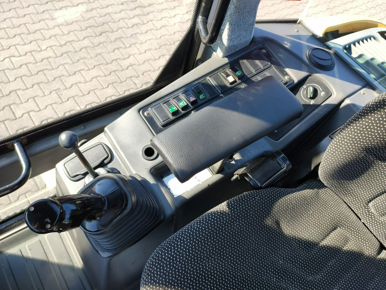 수확기 Liebherr L 506 STEREO Szybkozłącze / Łyżka Krokodyl + Widły Waga 6300kg : 사진 28