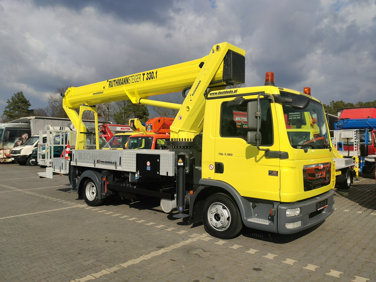 MAN TGL 7.180 Zwyżka Ruthmann T 330.1 Podnośnik Koszowy - 트럭 탑재 고가작업 플랫폼 : 사진 4 MAN TGL 7.180 Zwyżka Ruthmann T 330.1 Podnośnik Koszowy - 트럭 탑재 고가작업 플랫폼 : 사진 4