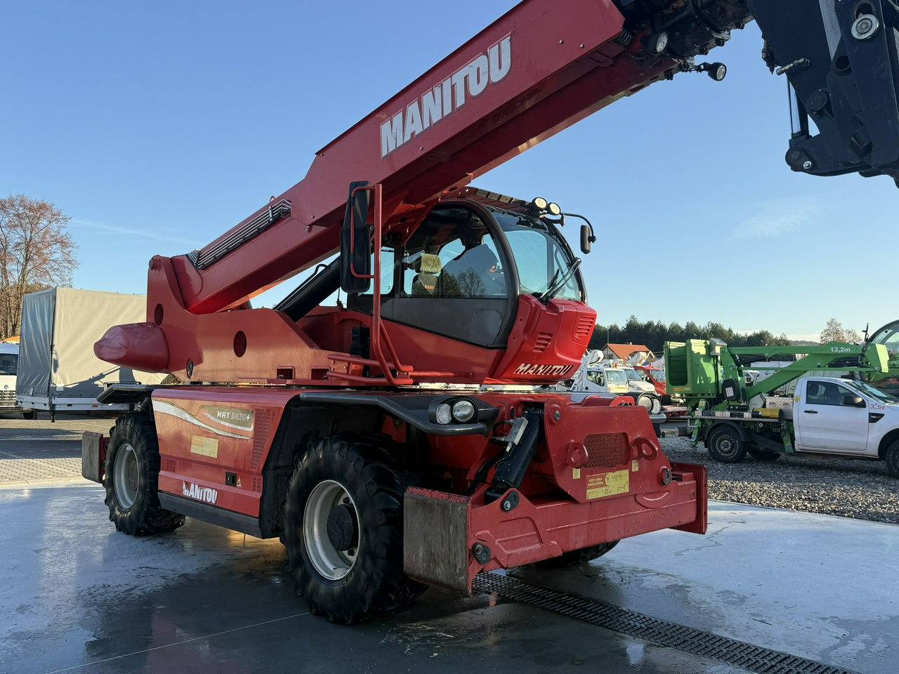 Manitou MRT 2470 + PRIVILEGE ST4 S1 ROTO Ładowarka Teleskopowa - 텔레스코픽 핸들러 : 사진 5 Manitou MRT 2470 + PRIVILEGE ST4 S1 ROTO Ładowarka Teleskopowa - 텔레스코픽 핸들러 : 사진 5