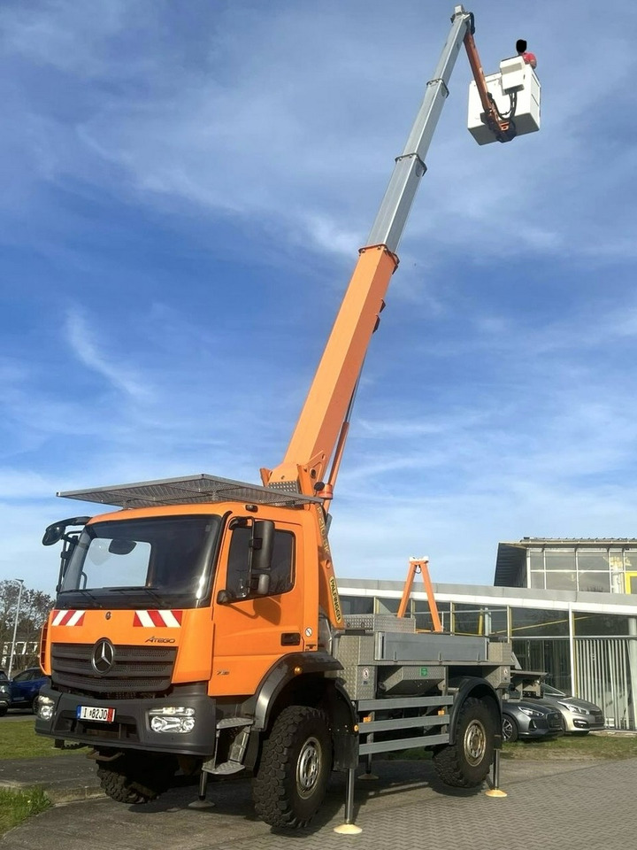 Mercedes Atego 718 E6 4x4 Zwyżka PALFINGER P210 BK Podnośnik Koszowy - 트럭 탑재 고가작업 플랫폼 : 사진 4 Mercedes Atego 718 E6 4x4 Zwyżka PALFINGER P210 BK Podnośnik Koszowy - 트럭 탑재 고가작업 플랫폼 : 사진 4