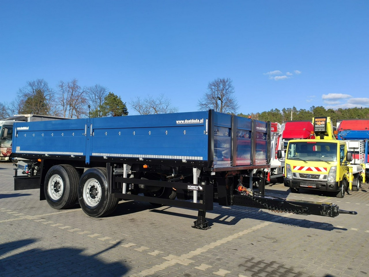 Schmitz Cargobull Ciężarowa 2-osiowa na poduszkach Tandem Stan Unikat !!! - 드롭사이드/ 플랫베드 트레일러 : 사진 5 Schmitz Cargobull Ciężarowa 2-osiowa na poduszkach Tandem Stan Unikat !!! - 드롭사이드/ 플랫베드 트레일러 : 사진 5