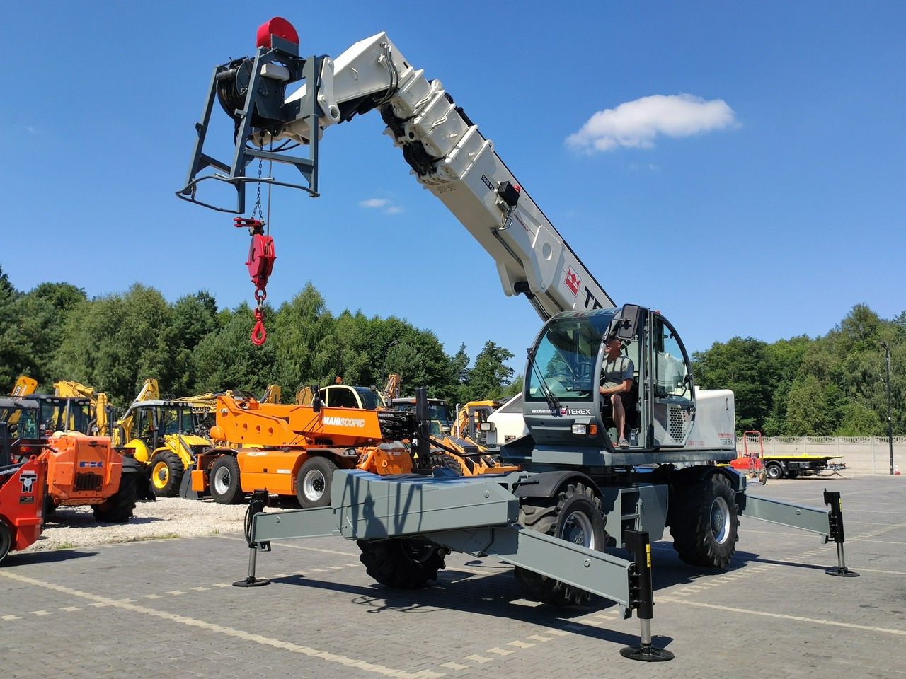 Terex Lift GTH 5022 ROTO Obrotowa Ładowarka Teleskopowa - 텔레스코픽 핸들러 : 사진 5 Terex Lift GTH 5022 ROTO Obrotowa Ładowarka Teleskopowa - 텔레스코픽 핸들러 : 사진 5