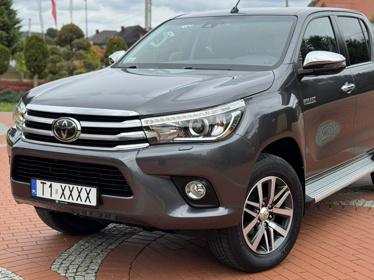 Toyota Hilux - 픽업트럭 : 사진 5 Toyota Hilux - 픽업트럭 : 사진 5