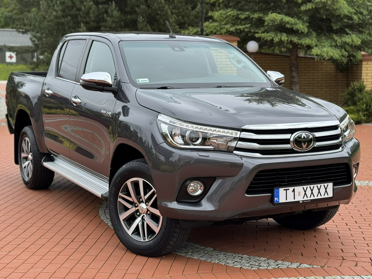 Toyota Hilux - 픽업트럭 : 사진 3 Toyota Hilux - 픽업트럭 : 사진 3