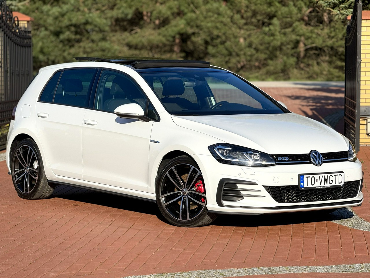 Volkswagen Golf - 해치백 : 사진 1 Volkswagen Golf - 해치백 : 사진 1