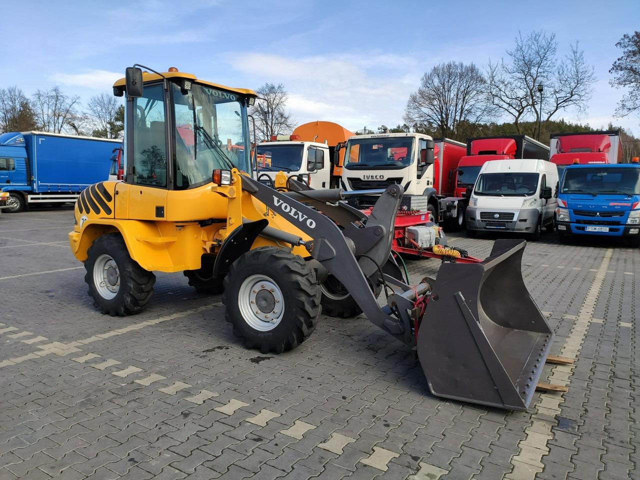 Volvo L30B Pro Unikat Stan Tylko 5380 mth - 휠 로더 : 사진 5 Volvo L30B Pro Unikat Stan Tylko 5380 mth - 휠 로더 : 사진 5