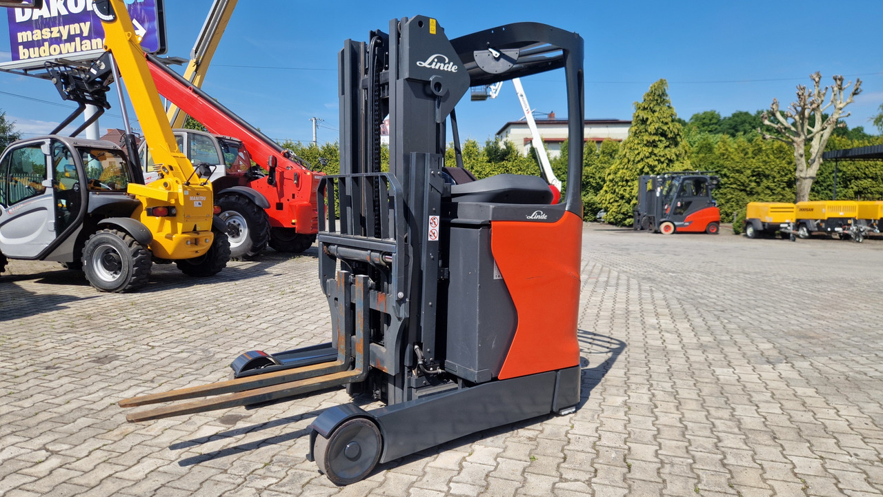 LINDE R 14 - 01 - 사이드 로더 : 사진 2 LINDE R 14 - 01 - 사이드 로더 : 사진 2