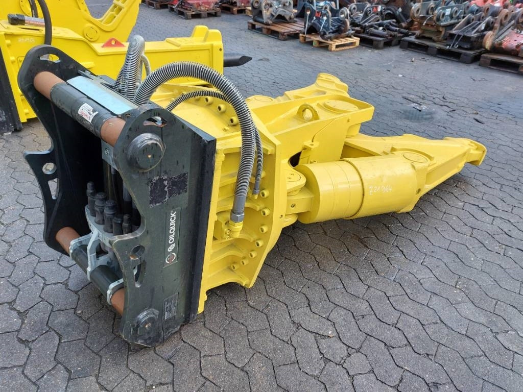 Atlas Copco CC2500 - 철거용 가위 : 사진 2 Atlas Copco CC2500 - 철거용 가위 : 사진 2