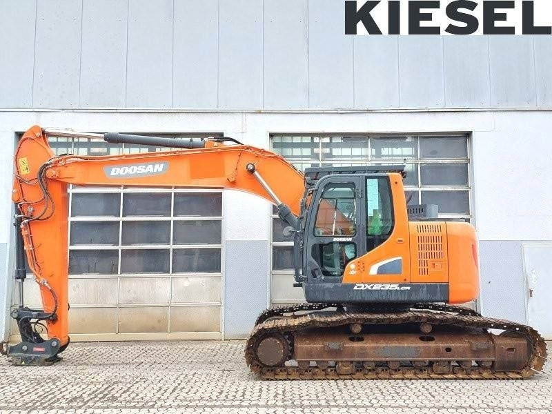 Doosan DX 235 LCR-5 - 크롤러 굴삭기 : 사진 1 Doosan DX 235 LCR-5 - 크롤러 굴삭기 : 사진 1