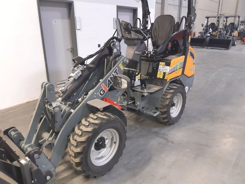 Giant G 2200 E X-Tra Elektro / electric - 스키드 스티어 로더 : 사진 4 Giant G 2200 E X-Tra Elektro / electric - 스키드 스티어 로더 : 사진 4