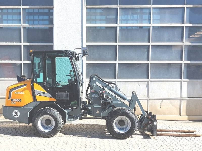 Giant G 3500 X-Tra - 스키드 스티어 로더 : 사진 5 Giant G 3500 X-Tra - 스키드 스티어 로더 : 사진 5
