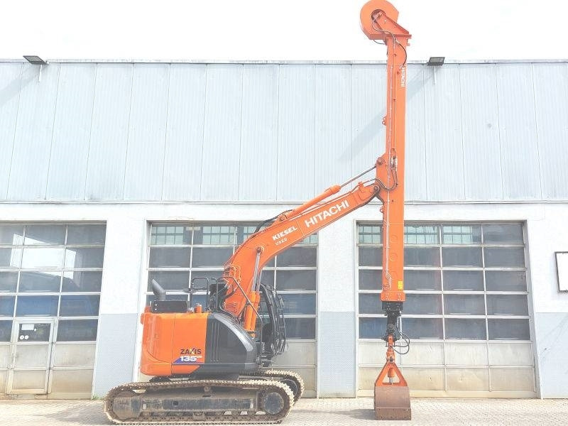 Hitachi ZX 135 US-6 Teledipper - 크롤러 굴삭기 : 사진 5 Hitachi ZX 135 US-6 Teledipper - 크롤러 굴삭기 : 사진 5