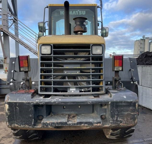 Komatsu WA 200 PT-5 - 휠 로더 : 사진 3 Komatsu WA 200 PT-5 - 휠 로더 : 사진 3