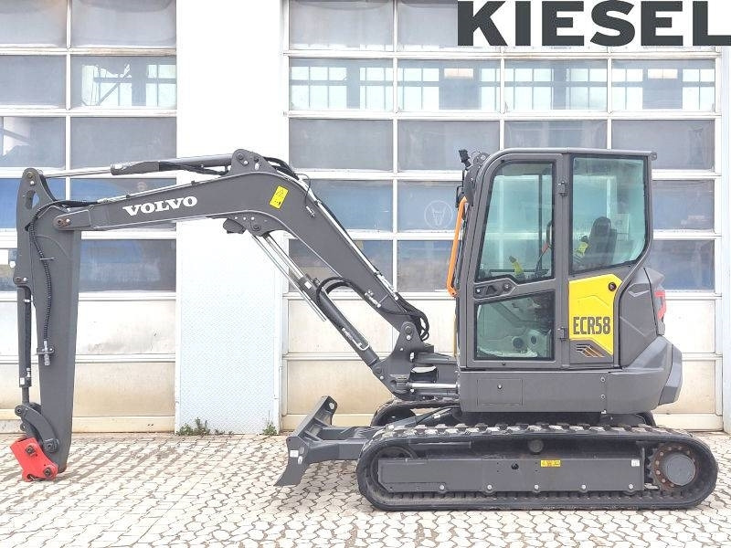 Volvo ECR 58 F - 미니 굴삭기 : 사진 1 Volvo ECR 58 F - 미니 굴삭기 : 사진 1