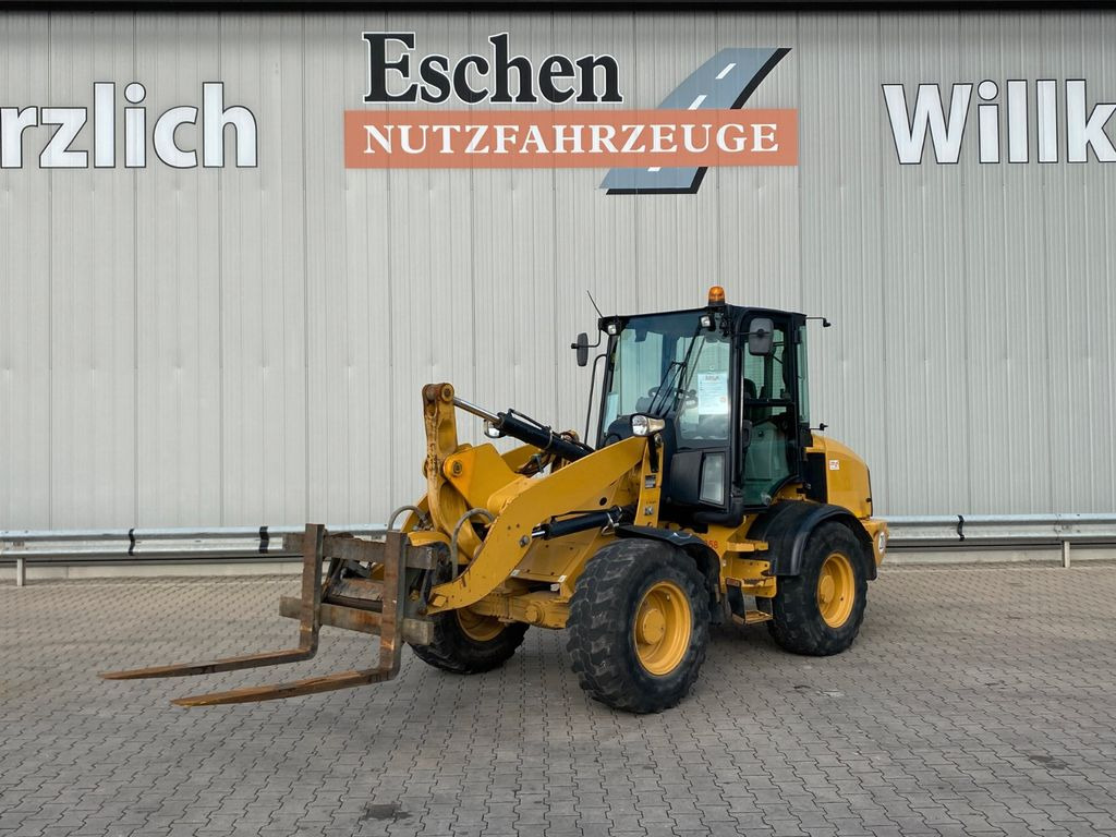 CAT 908 M | 55kw*Gabel + Schaufel - 휠 로더 : 사진 3 CAT 908 M | 55kw*Gabel + Schaufel - 휠 로더 : 사진 3