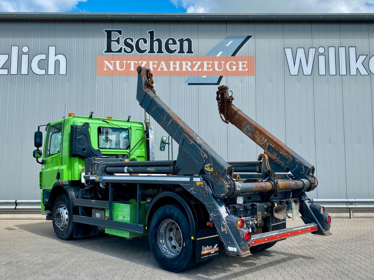 DAF CF 85.360 | MEILLER AK 12.T*Klima*Tempomat*AHK - 덤프트럭 : 사진 4 DAF CF 85.360 | MEILLER AK 12.T*Klima*Tempomat*AHK - 덤프트럭 : 사진 4