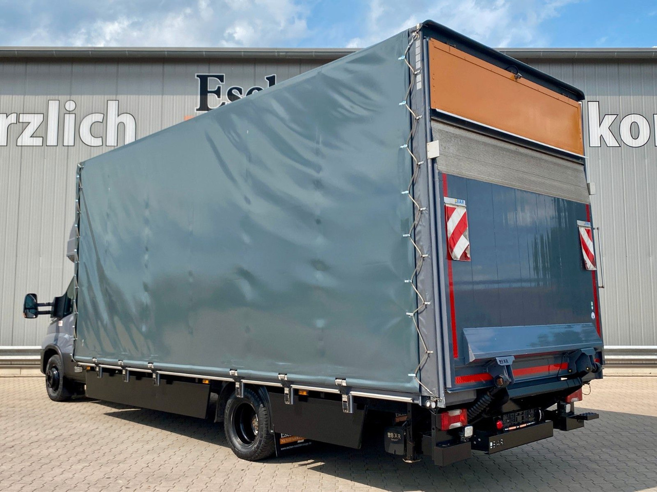 Iveco Daily Hi-Matic 70 C 21 Topsleeper | LBW 1,00to. - 커튼 사이드 밴 : 사진 3 Iveco Daily Hi-Matic 70 C 21 Topsleeper | LBW 1,00to. - 커튼 사이드 밴 : 사진 3