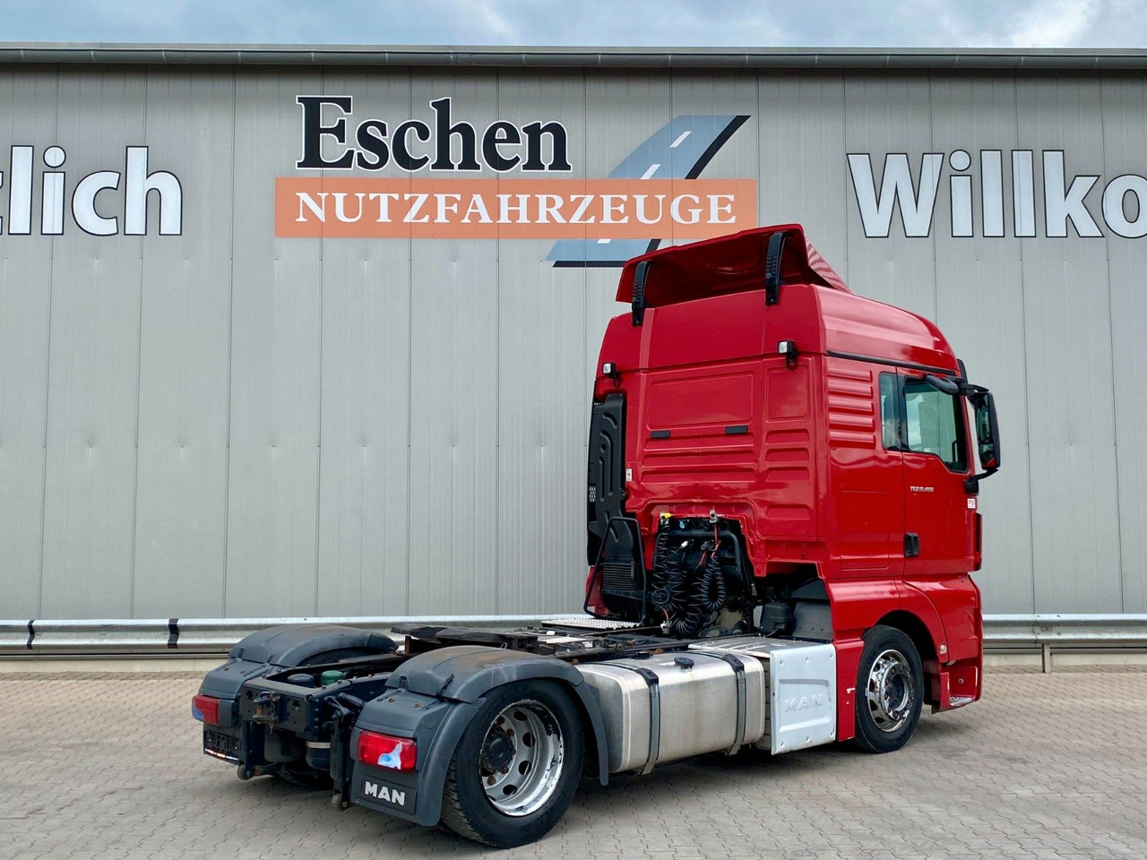 MAN TGX 18.460 LLS-U | XLX*2x Tank*ACC*Retarder*Luft - 트랙터 유닛 : 사진 5 MAN TGX 18.460 LLS-U | XLX*2x Tank*ACC*Retarder*Luft - 트랙터 유닛 : 사진 5