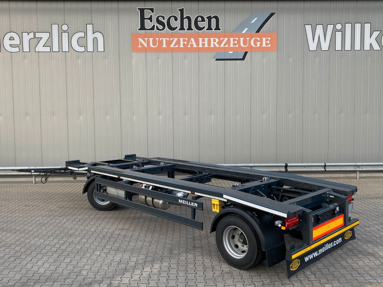 Meiller MG 18 ZO 5,4 NEU*Rückfahrkamera*Werkzeugkasten Meiller MG 18 ZO 5,4 NEU*Werkzeugkasten Abrollcontainer - 롤오프/ 스킵 트레일러 : 사진 3 Meiller MG 18 ZO 5,4 NEU*Rückfahrkamera*Werkzeugkasten Meiller MG 18 ZO 5,4 NEU*Werkzeugkasten Abrollcontainer - 롤오프/ 스킵 트레일러 : 사진 3