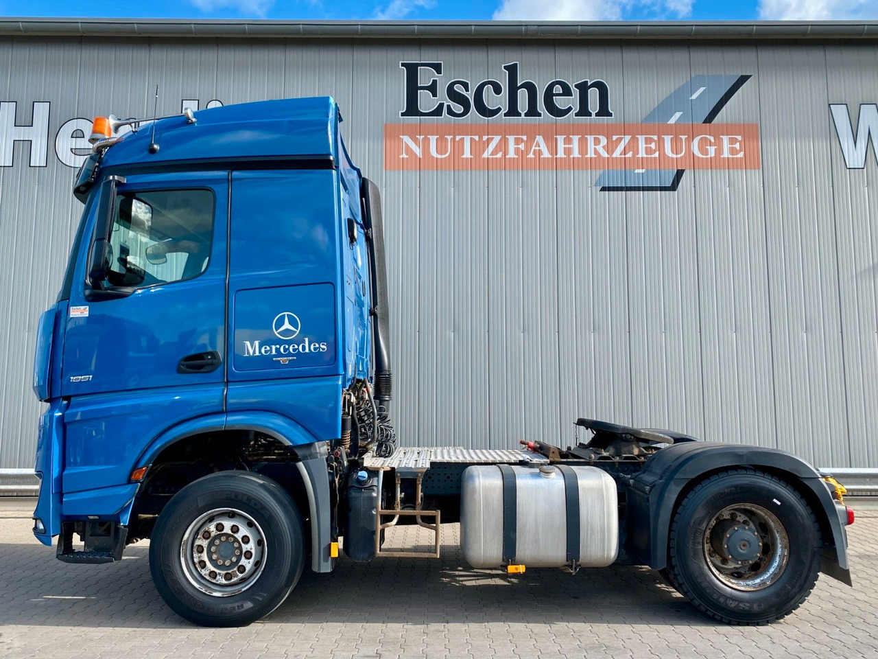 Mercedes-Benz 1851 Arocs LS | 2x Hydraulik*Reifen:70%*1.Hd*AC - 트랙터 유닛 : 사진 2 Mercedes-Benz 1851 Arocs LS | 2x Hydraulik*Reifen:70%*1.Hd*AC - 트랙터 유닛 : 사진 2
