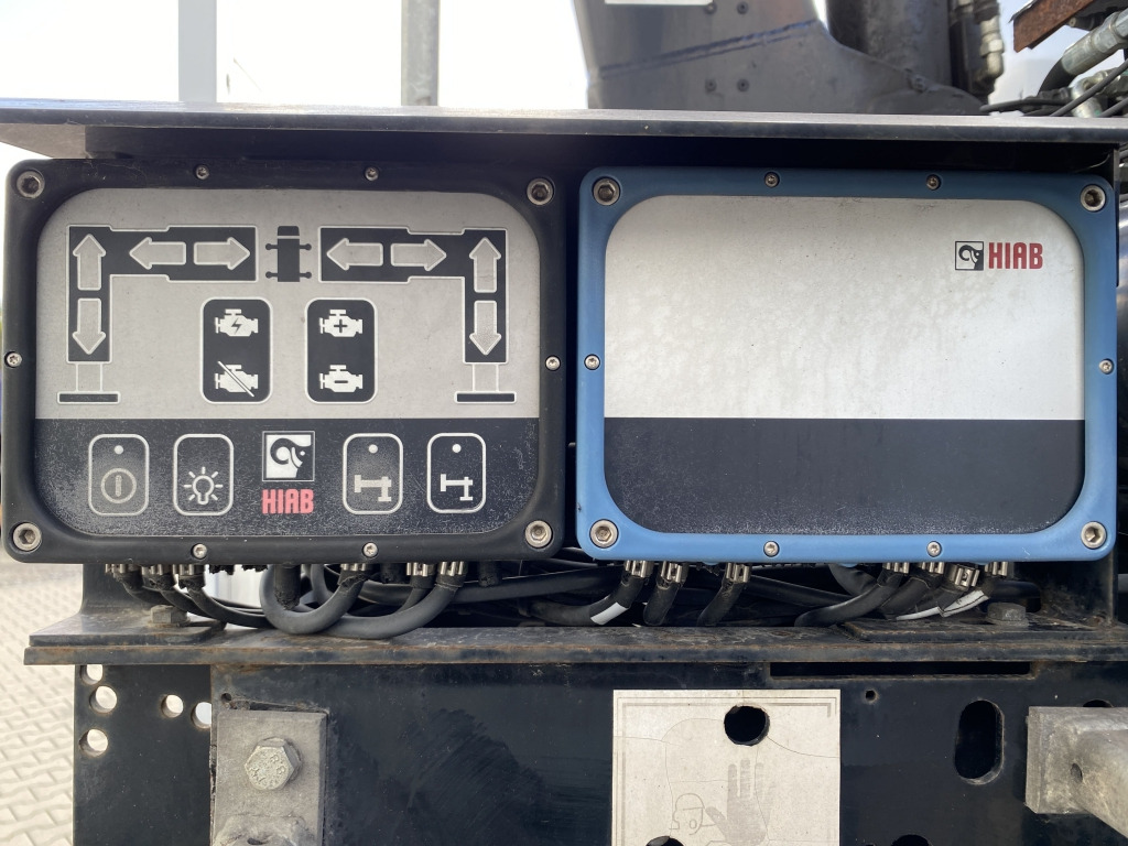 Mercedes-Benz 2545 L 6x2 Arocs / HIAB 177 K Pro Kran - 드롭사이드/ 플랫베드 트럭, 크레인 트럭 : 사진 4 Mercedes-Benz 2545 L 6x2 Arocs / HIAB 177 K Pro Kran - 드롭사이드/ 플랫베드 트럭, 크레인 트럭 : 사진 4