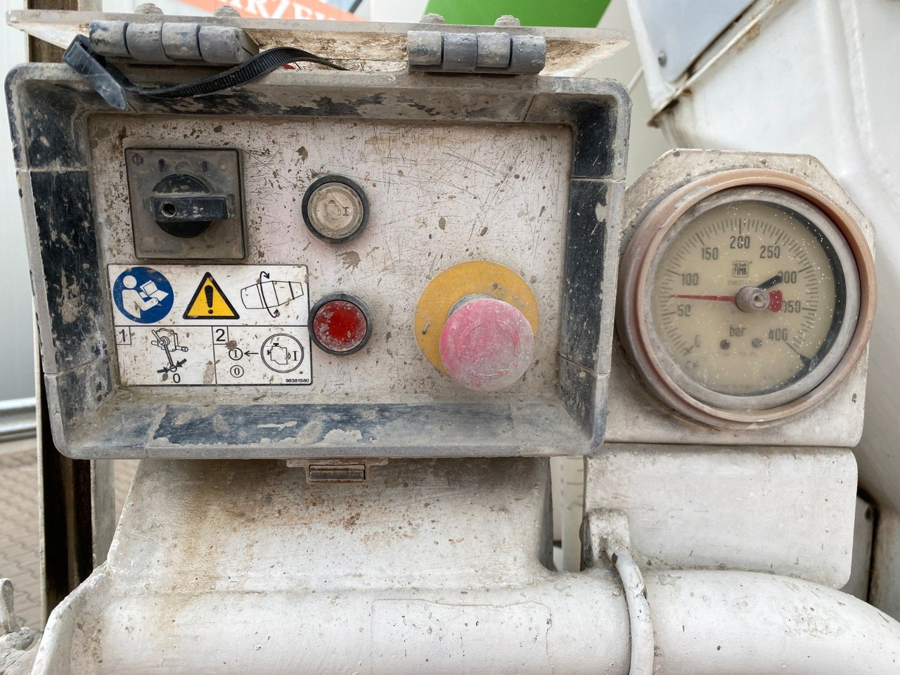 Mercedes-Benz 3236 Arocs | 9m³ Stetter*Klima*Navi*Blatt*1.Hand - 콘크리트 믹서 트럭 : 사진 4 Mercedes-Benz 3236 Arocs | 9m³ Stetter*Klima*Navi*Blatt*1.Hand - 콘크리트 믹서 트럭 : 사진 4