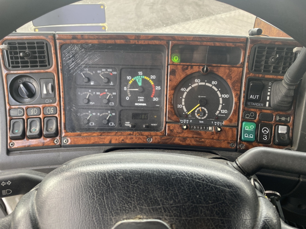 Scania 114 G 340 / 6x2 BL - 커튼사이더 트럭 : 사진 5 Scania 114 G 340 / 6x2 BL - 커튼사이더 트럭 : 사진 5