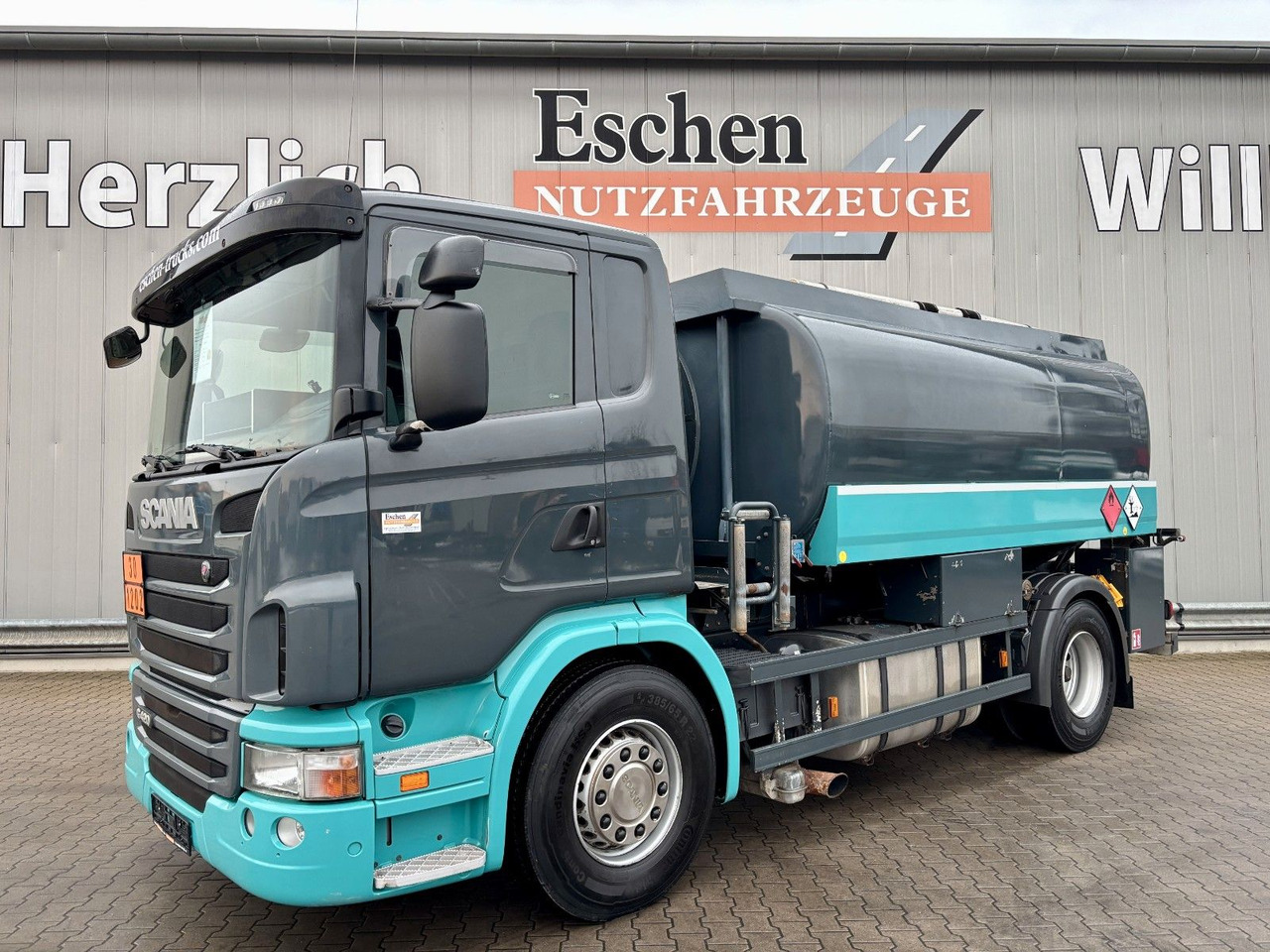 Scania G420 Esterer A3 | 2x Kammern*Oben/Unten*Retarder - 유조트럭 : 사진 1 Scania G420 Esterer A3 | 2x Kammern*Oben/Unten*Retarder - 유조트럭 : 사진 1
