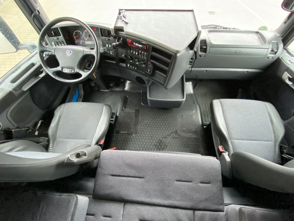 후크 리프트 트럭 Scania R480 : 사진 15