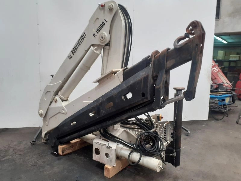 Grúa Bonfiglioli P15000L - 로더 크레인 트럭 용 : 사진 4 Grúa Bonfiglioli P15000L - 로더 크레인 트럭 용 : 사진 4