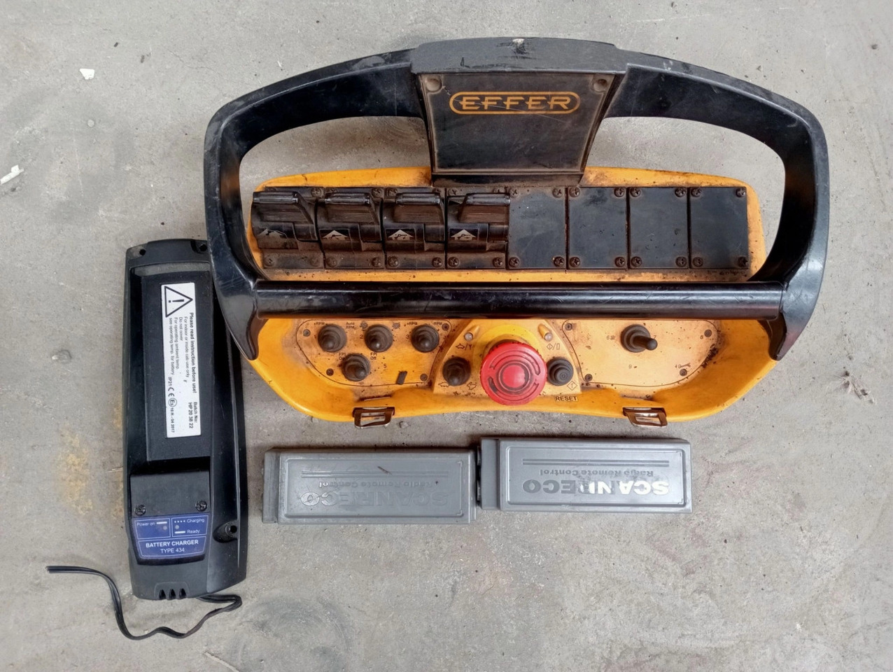 Grúa EFFER 305 5S - 로더 크레인 트럭 용 : 사진 5 Grúa EFFER 305 5S - 로더 크레인 트럭 용 : 사진 5