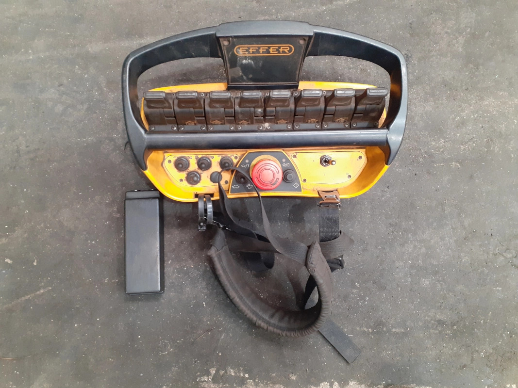 Grúa Effer 100 - 3S - 로더 크레인 트럭 용 : 사진 2 Grúa Effer 100 - 3S - 로더 크레인 트럭 용 : 사진 2