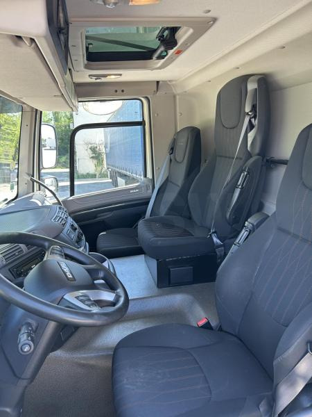 DAF CF 340 - 박스 트럭 : 사진 5 DAF CF 340 - 박스 트럭 : 사진 5